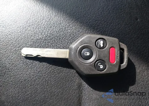 2011 Subaru Outback 2.5I Premium z USA, uszkodzony, nr VIN 4S4BRBHC6B3341182